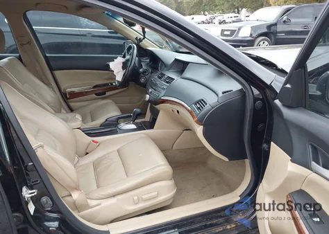 2012 Honda Accord 2.4 Ex-L from USA, damaged, VIN 1HGCP2F86CA057546